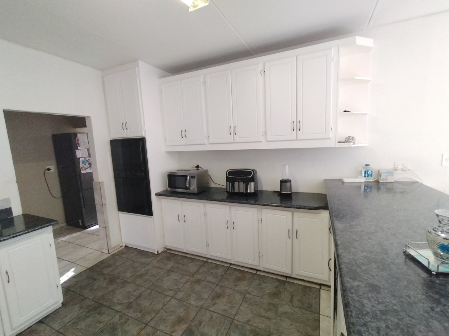 3 Bedroom Property for Sale in Baysvalley Free State